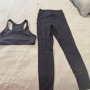 Lululemon Leggings With Matching Bra